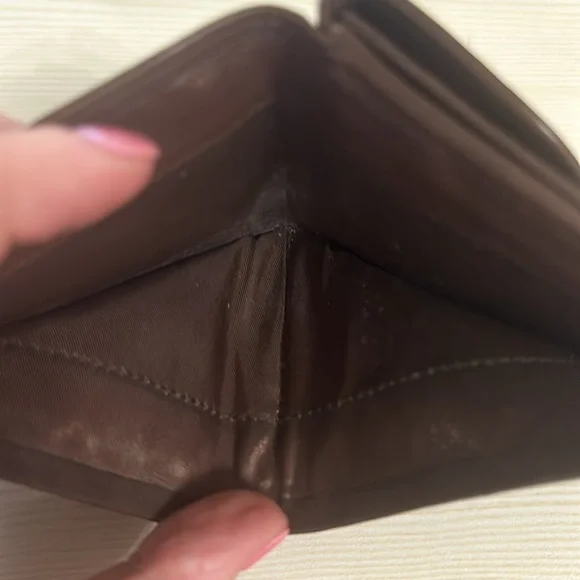 Tumi Brown Leather Wallet - Picture 6 of 7